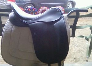 JRD Custom MW 17.5" dressage saddle