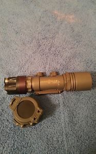surefire flashlight A46326