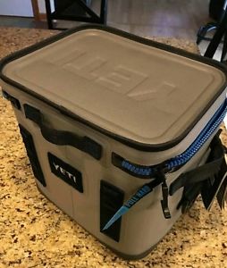YETI Hopper Flip 12 Soft Cooler ‑ Fog Gray