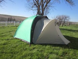 Black Diamond Ahwahnee tent with NEW Vestibule **Original Bibler Model**