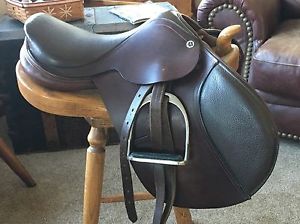 Cliff Barnsby Saddle 15.5"