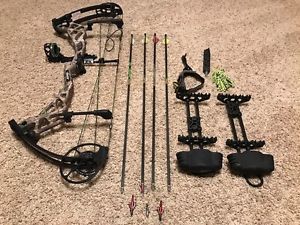 Bear Traxx RTH Compund bow
