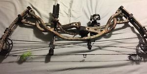 Hoyt Carbon Element Bow