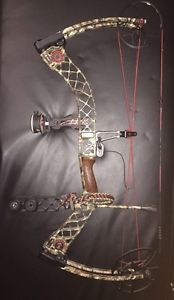 FULLY LOADED Mathews Creed XS CAMO RH 60# 27.5"  Compound bow