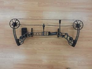 Mathews HTX NO CAM bow, right hand, 50-60lb, 28.5inch draw.