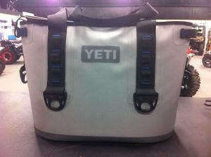 YETI HOPPER 20 COOLER BAG GRAY BRAND NEW IN BOX! FAST, FREE SHIPPING!