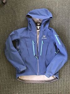 Arc'teryx Alpha SV men's jacket medium Gore-Tex Pro Poseidon blue mint condition