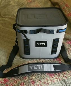 Yeti Hopper Flip 12 cooler, nwot!