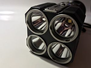 Nitecore TM26 Tiny Monster, Neueres Modell, 3800 Lumen - Top !!
