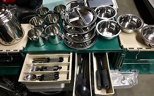 Dosko Sport Campmate Camp Kitchen Portable Organizer Chuckbox w/acc