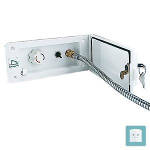 REICH, PRESA ESTERNA ACQUA, CON TUBO, MISCELATORE E SERRATURA, STANDARD