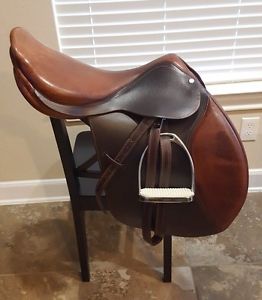 French Forestier Jumping Saddle 17.5" Long Flap