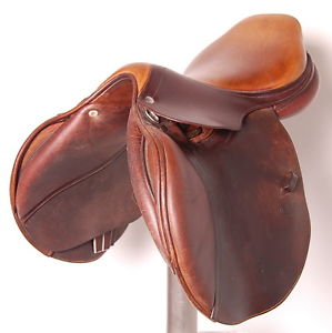 17" CWD SE01 SADDLE (SO21389) VERY GOOD CONDITION!! - DWC