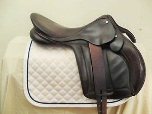 17.5" Black Country Vinici Jumping Monoflap Saddle - Original Model!