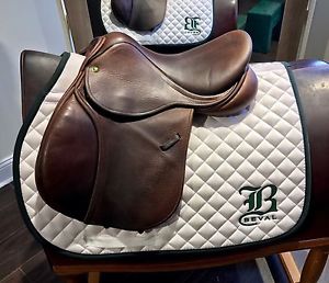 RARE 15" County Child's Jumping Saddle. Medium Tree. Wool Flocked