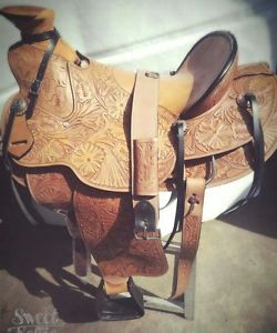 western saddle 16"