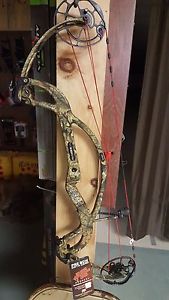 2016 Pse Carbon Air hd. Mossy oak country camo.