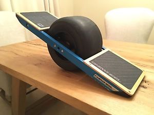 Onewheel Future Motion One Wheel Electric Skateboard w/Ultra Charger and BONUSES