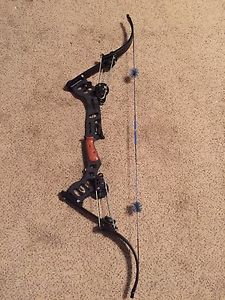 CP Oneida Black Eagle Bowfishing Bow Right Hand Medium LF 25/45