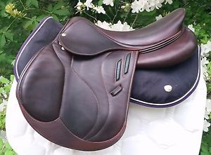 2016 Devoucoux Biarritz Lab 1A 17" *Full Calf Leather* D3D Panels*Forward Flaps*