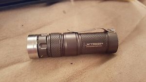 Rare Jetbeam RRT-01 Raptor XM-L2