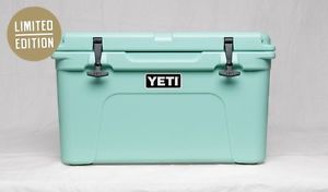 YETI TUNDRA 45 SEAFOAM GREEN - RARE - SOLD OUT LIMITED EDITION
