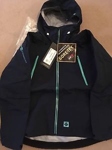 Women's Gore Tex Sweet Protection Salvation Jacket Large