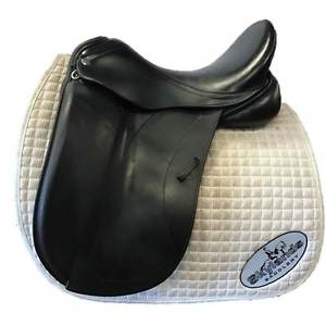 Used Borne Dressage Saddle by Sankey Saddlery - Size 17.5" - Black