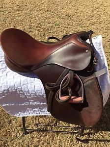 17.5" Beautiful! Passier PPS Dressage Saddle