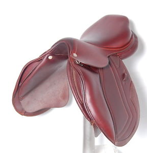 17" CWD SE01 SADDLE (SE01050627) DEMO CONDITION!! - DWC