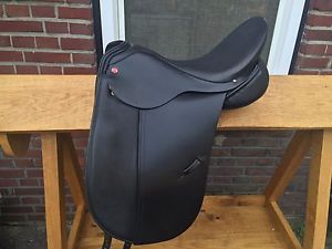 17'' Albion SLK dressage saddle (NEW!)