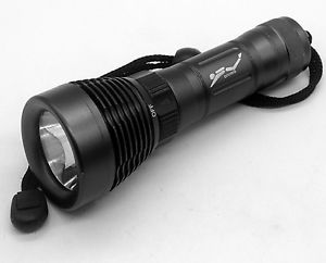 LED Taucher Taschenlampe D2000X Wasserdicht bis 50 m 2000 Lumen 18650 26650