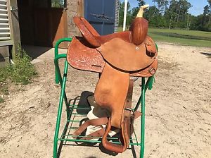 Circle Y 13.5" Barrel Saddle With Cover And Girth