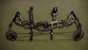 2016 Hoyt Carbon Defiant RH 60-70 set at 29" LNIB Ridge Reaper