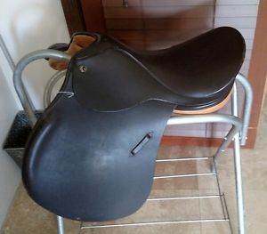 Harry Dabbs Rodeo jumping saddle