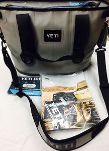 *New* Yeti Hopper 20 Soft Sided Cooler Fog Gray/Tahoe Blue - Free shipping