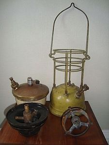 OLD VINTAGE TILLEY PARAFFIN OIL TABLE LAMP & OTHER LAMP BASE & PARTS - JOB LOT