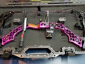 Mathews Jewel, Right Hand 30-40#, Draw Length 24.5 Package