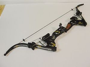 C.P. Oneida Black Eagle Bow Left - Hand  50-70 Lbs Hunting Bowfishing Nice
