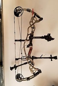 Hoyt Carbon Defiant