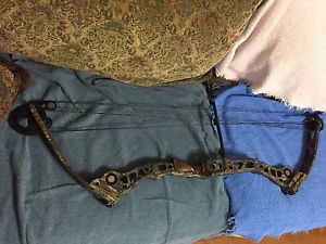 Mathews Safari Custom Compound Bow Realtree camo