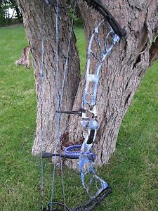 MINT Custom 2016 Xpedition Perfexion Compound Bow REDUCED