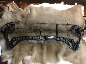 Mathews Halon 32 ( Black)