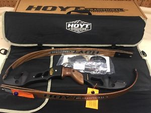 Hoyt Satori Recurve Bow 19" Black Riser RH With 45# Medium Wood Limbs AMO 62"