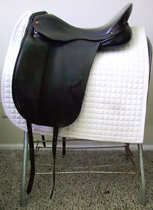 17.5" MW Albion SLK Dressage Saddle Deep Seat Black English Leather Training