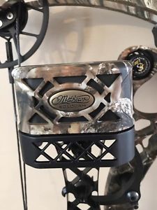 MATTHEWS NO CAM HTR Bow w Accessories
