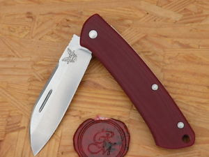 Benchmade 319-1 Proper, Red G10