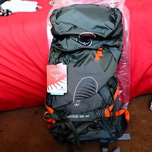 Osprey Atmos 65 size M
