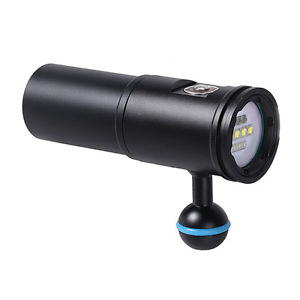 MK-26A Torche Lampe Plongée 100m Eclairage Etanche Noir 110° 6000mAh 3.7V