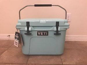 YETI ROADIE LIMITED EDITION SEAFOAM GREEN COOLER BRAND NEW 20 QT